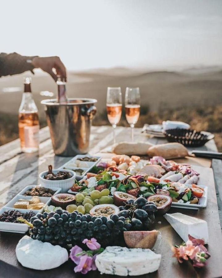 Jan Harmsgat Hotel Swellendam Bagian luar foto