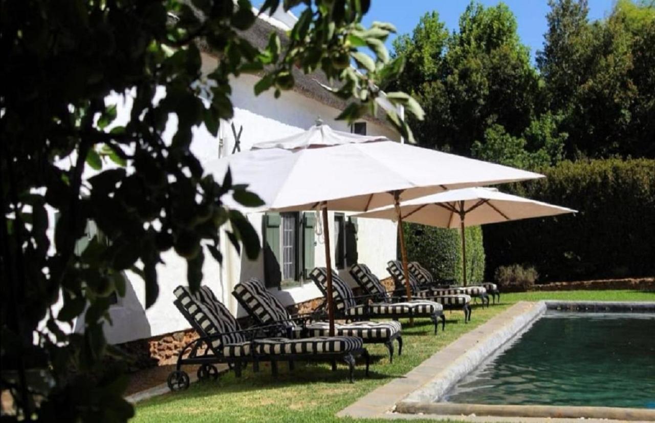 Jan Harmsgat Hotel Swellendam Bagian luar foto