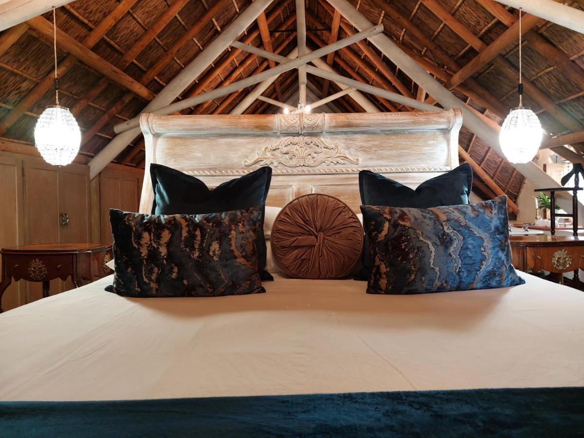 Jan Harmsgat Hotel Swellendam Bagian luar foto
