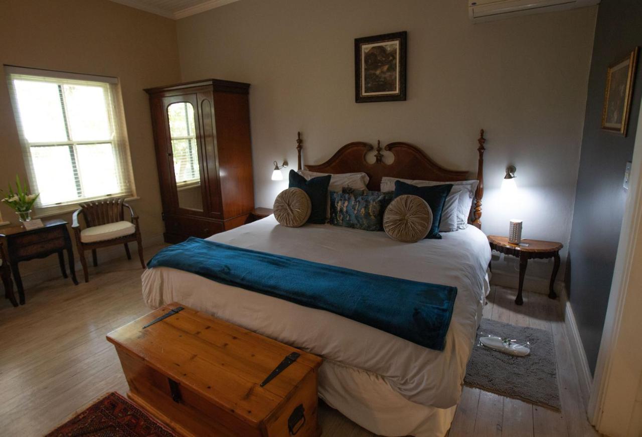 Jan Harmsgat Hotel Swellendam Bagian luar foto